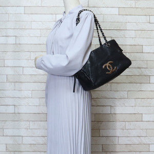 Chanel Diamond Black Stitch Bag Shoulder